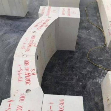 高鋁保溫磚 馬蹄焰電熔鋯剛玉歡迎咨詢