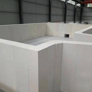 供應高鋁保溫磚泡花堿電熔鋯剛玉磚價格優惠