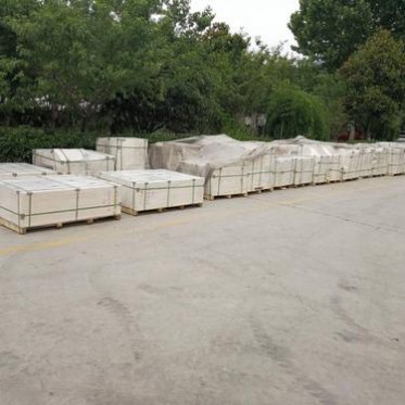 安徽滁州AZS33電熔鋯剛玉磚電熔剛玉磚 玻璃窯爐料道磚歡迎咨詢