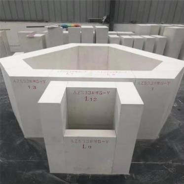 出售馬蹄焰窯爐AZS鋯剛玉磚泡花堿電熔鋯剛玉磚價格優惠