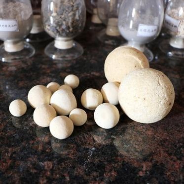 批發粘土耐火球 多規格 耐磨 抗腐蝕耐火球 高低溫轉換爐用耐火球 工業爐用高鋁球 填充蓄熱球 節能 耐火球高鋁球廠家