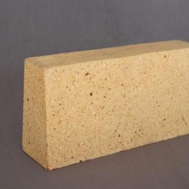 河南四季火耐材 白灰窯 、石灰窯、 工業窯爐耐火磚 二級高鋁磚 粘土磚 高強耐堿磚  耐火磚廠家 直供