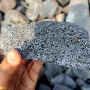 神木縣廢舊碳化硅磚回收 hfnc大量回收陜西廢舊碳化硅磚