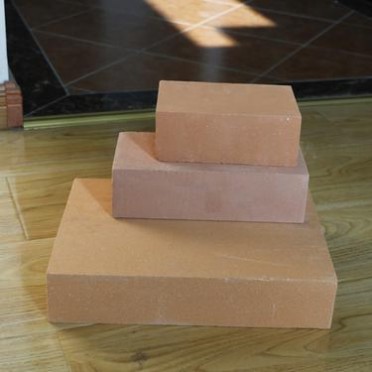 KRNC科瑞耐材廠家供應輕質粘土磚 適用各種窯爐隔熱層 粘土質隔熱磚 輕質保溫磚 輕質隔熱耐火保溫磚 定制異型保溫耐火磚