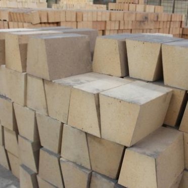 T19/T20 高鋁磚 河南耐火材料**廠家 生產供應楔形高鋁磚 斜耐火磚 楔形耐火磚 斜角高鋁磚 現貨供應