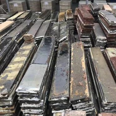 吉林省廢舊碳化硅磚回收 倒閉廠廢舊碳化硅材料收購 hfnc