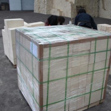 一級高鋁磚 支持來圖定制異型高鋁磚 砌筑窯爐內襯高鋁磚 廠家直供新密耐火磚