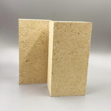 鄭州耐火材料工廠 各種材質**形異型耐火磚 不定形澆注噴涂耐火材料