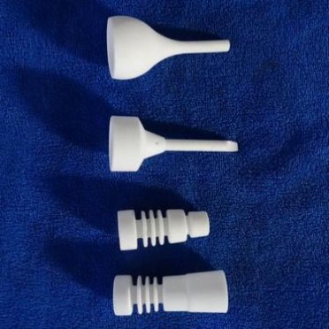 電子陶瓷件廠家批發氧化鋁陶瓷件**耐高溫陶瓷件