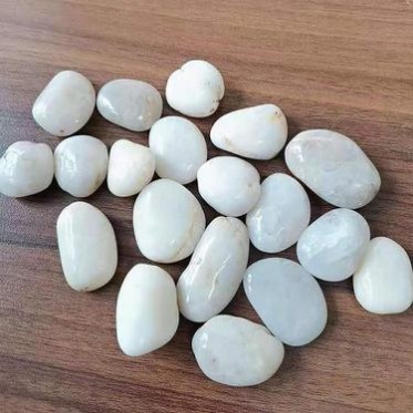 庭院造景鵝卵石廠家批發 琳瓏魚缸觀景白色鵝卵石價格